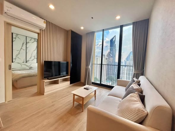 living room and bedroom of Noble State Sukhumvit 39