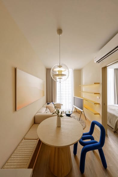 room interior of Noble State Sukhumvit 39