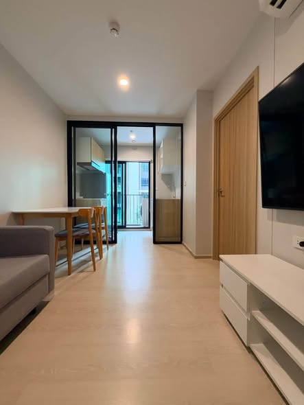 bedroom and room interior of Nue Connex Don Mueang