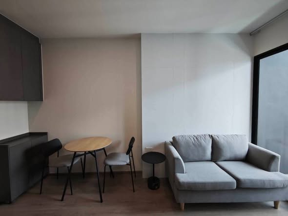 living room and room interior of Nue District R9