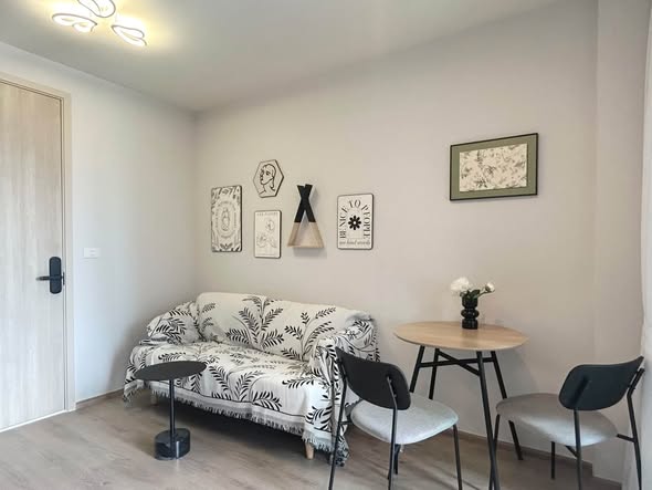 living room and room interior of Nue District R9
