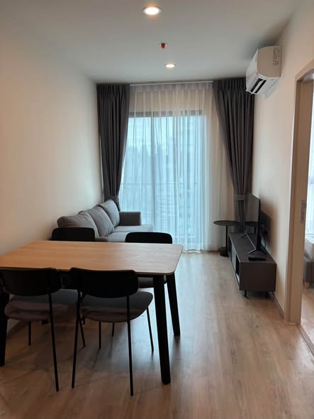 room interior of Nue District R9