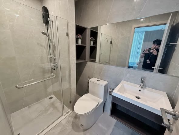 room interior of Nue District R9