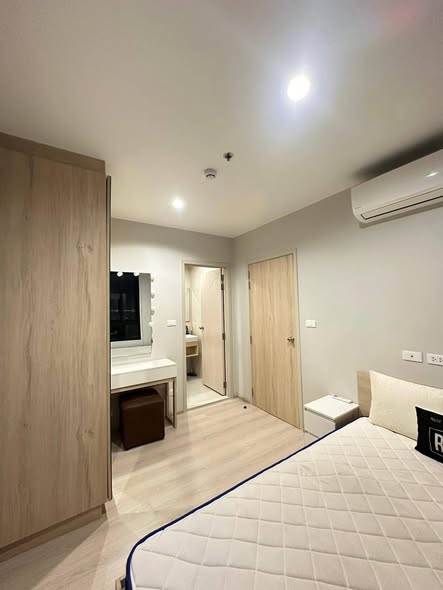 bedroom of NUE Noble Srinakarin Lasalle นิว โนเบิล ศรีนครินทร์ – ลาซาล