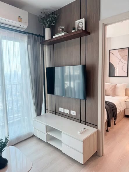 bedroom and room interior of NUE Noble Srinakarin Lasalle นิว โนเบิล ศรีนครินทร์ – ลาซาล