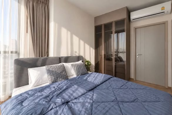 bedroom of Oka Haus