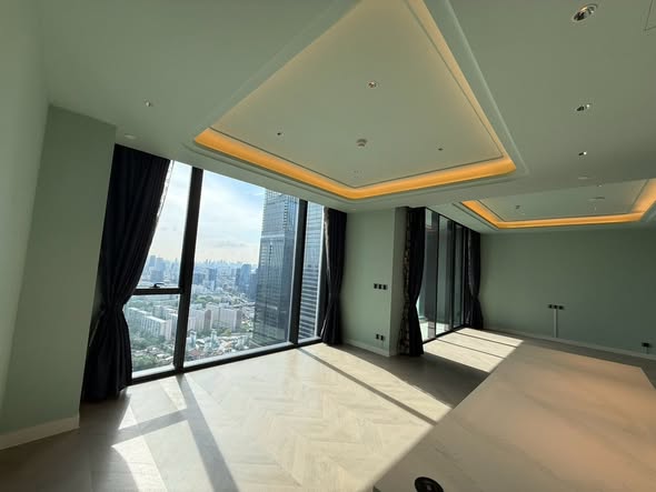 bedroom of One 89 Wireless