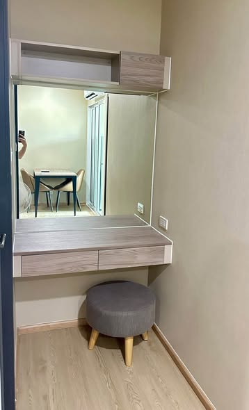 room interior and bathroom of คอนโดวันพลัส สวนดอก ไลฟ์ (One Plus Suandok Life)