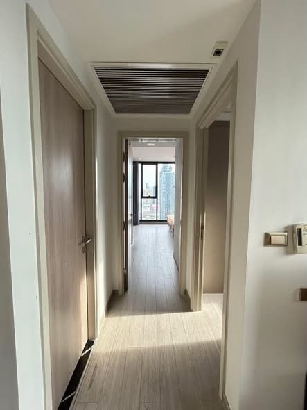 room interior of One9Five Asoke – Rama 9