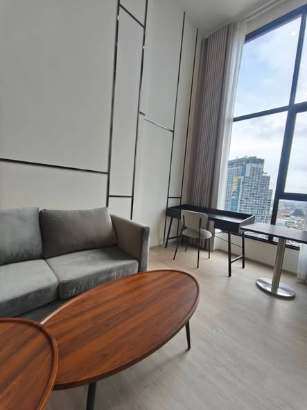 living room and room interior of Origin Plug & Play Sai Luat Station (Sale Gallery)