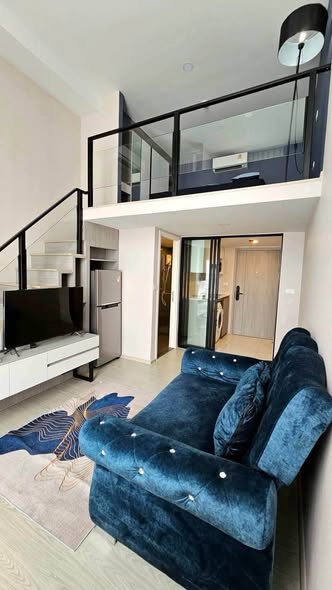 living room of Origin Plug&Play Ramkhamhaeng Triple Station