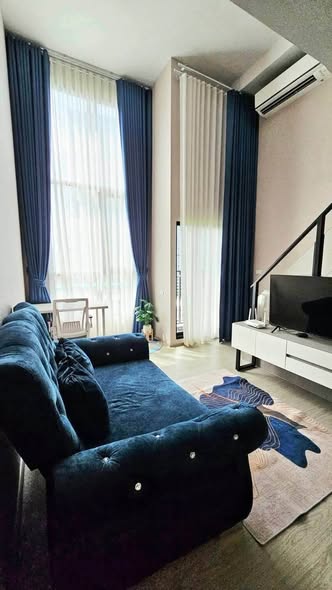 living room of Origin Plug&Play Ramkhamhaeng Triple Station