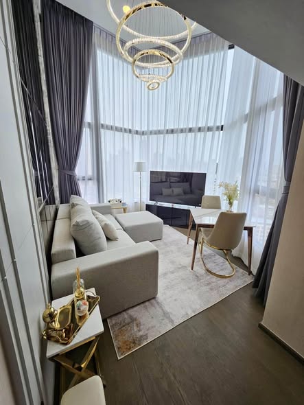 living room of Park Origin Chula-Sam Yan