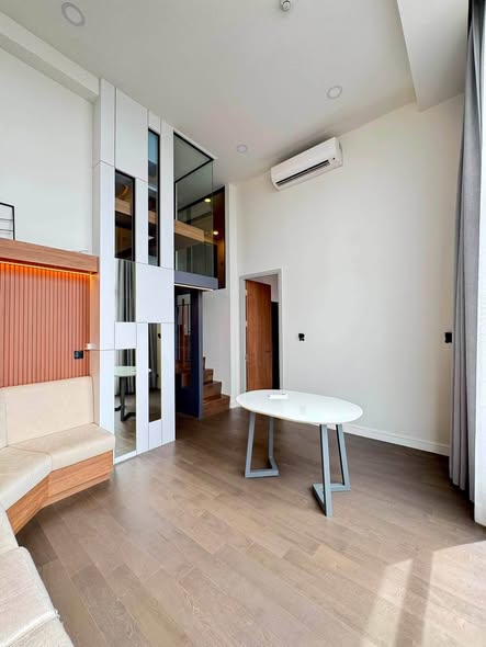 living room and room interior of Park Origin Chula-Sam Yan