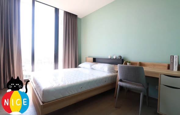 bedroom of Park Origin Phrom Phong
