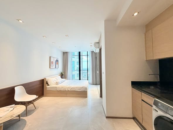 Park Origin Phrom Phong