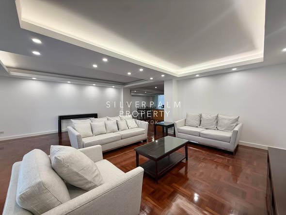 living room of Park Origin Phrom Phong