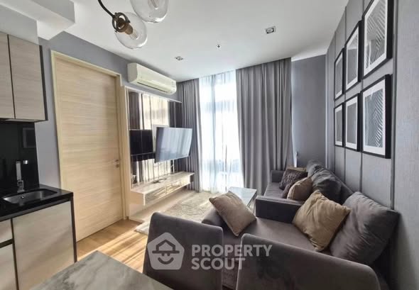 living room and bedroom of Park Origin Phrom Phong