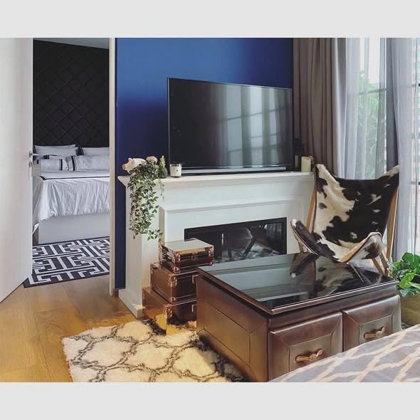 living room and bedroom of Park Origin Phrom Phong