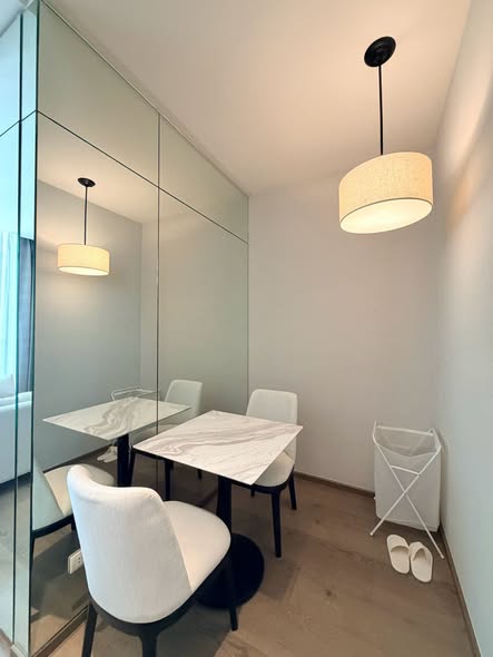 room interior of Park Origin Phrom Phong