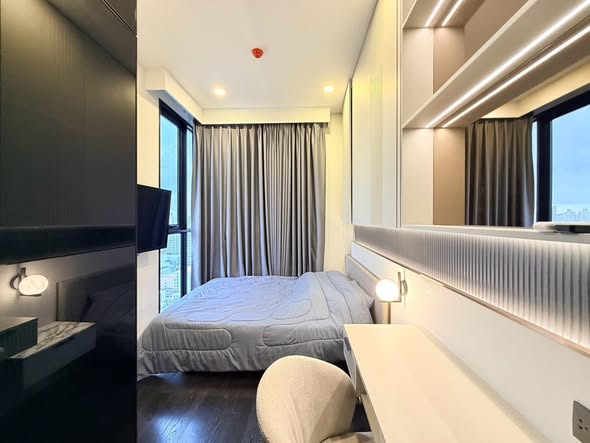 bedroom of Park​ Origin​ Thonglor