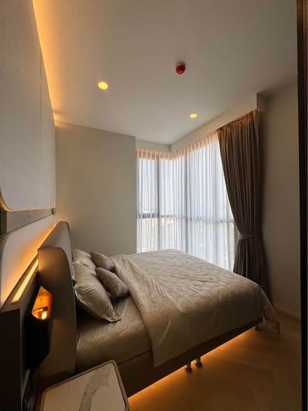 bedroom of Park​ Origin​ Thonglor