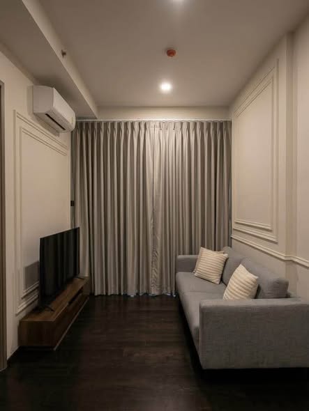 bedroom and living room of Park​ Origin​ Thonglor