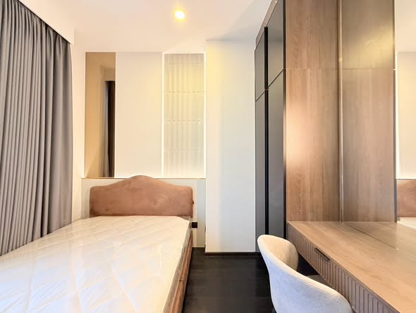 bedroom and room interior of Park​ Origin​ Thonglor