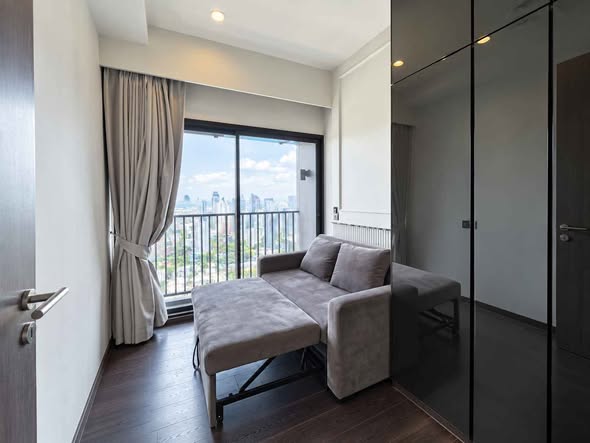 bedroom and room interior of Park​ Origin​ Thonglor