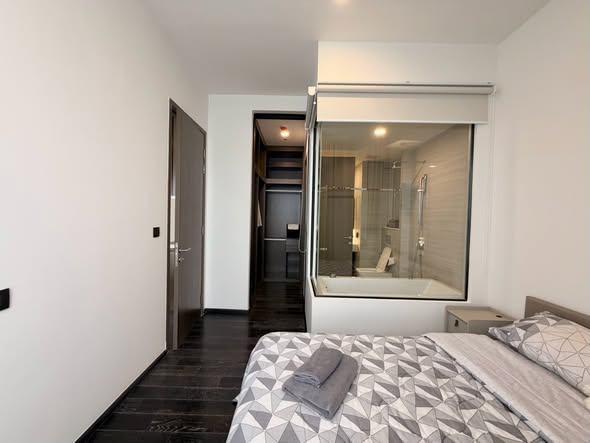 bedroom and room interior of Park​ Origin​ Thonglor