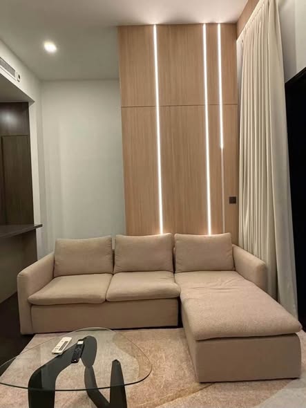 Park​ Origin​ Thonglor
