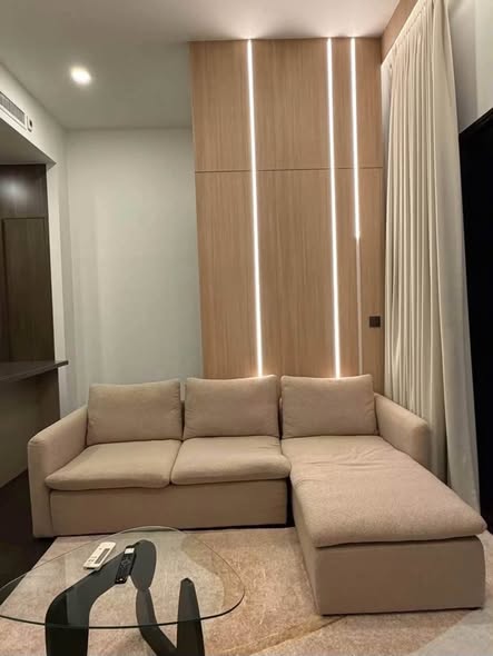 Park​ Origin​ Thonglor