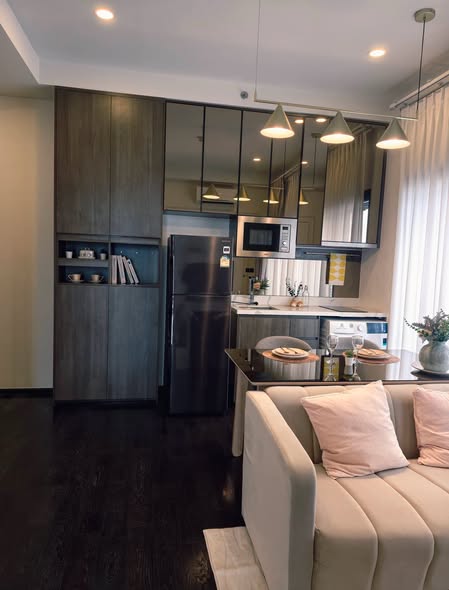 Park​ Origin​ Thonglor