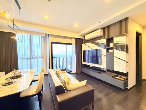 living room and room interior of Park​ Origin​ Thonglor