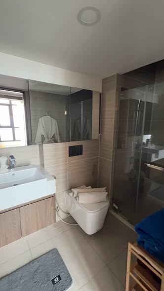 room interior and bathroom of Park​ Origin​ Thonglor