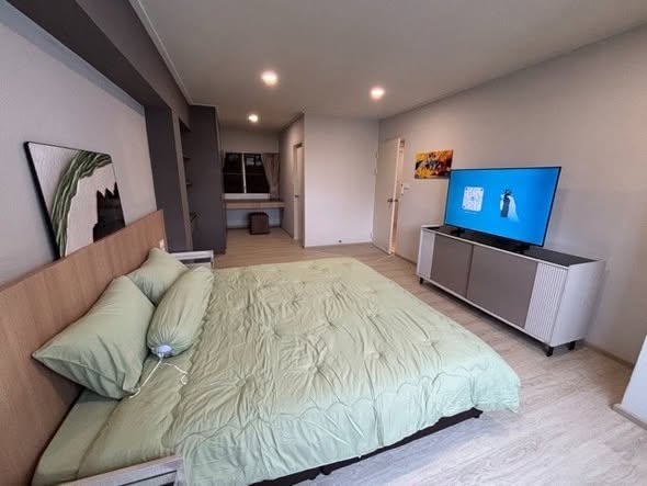 bedroom of Park Thonglor Tower