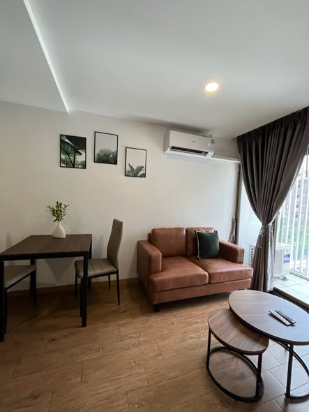 living room and bedroom of Pentafield City Residence