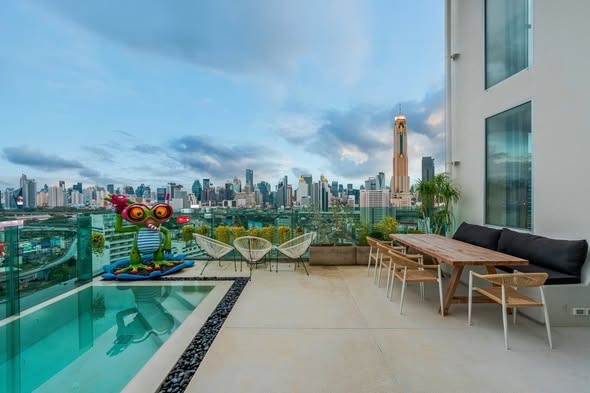 Penthouse Condominium 3