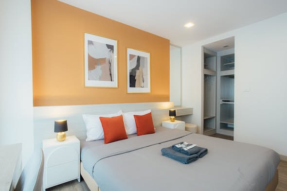 bedroom of Pleasant Condominium