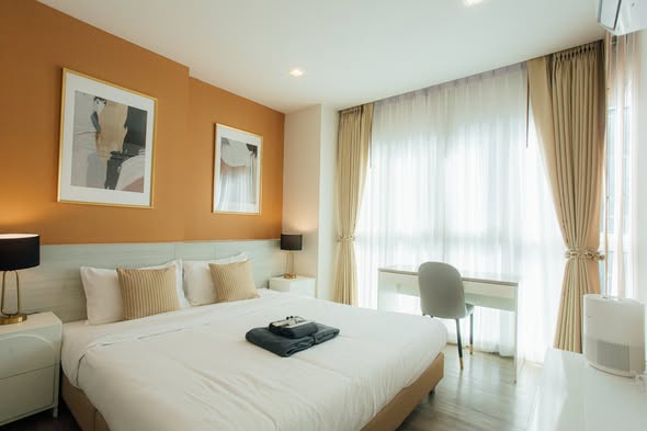 bedroom of Pleasant Condominium