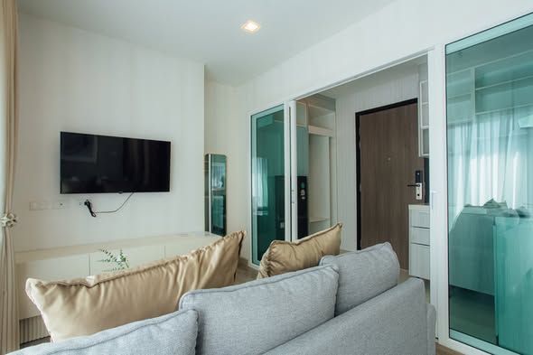 bedroom and living room and room interior of Pleasant Condominium