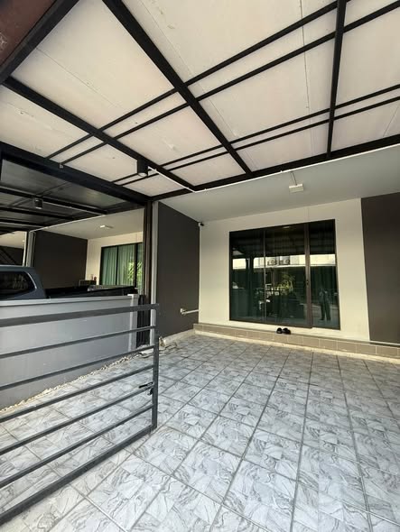 room interior of Pleno Bangna-Wongwaen