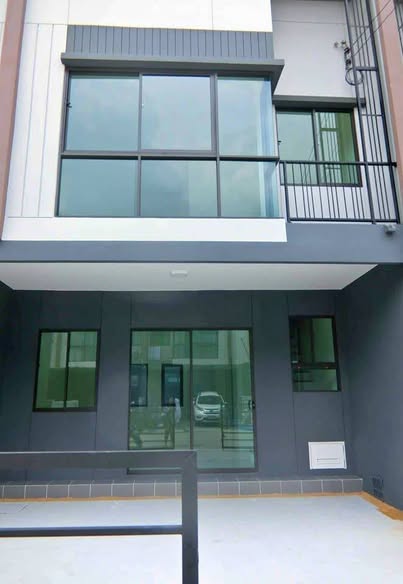 Pleno Phahonyothin 54/1