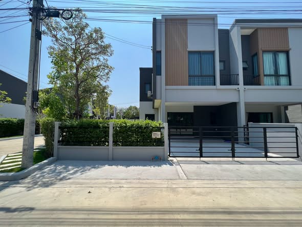 Pleno Sukhumvit-Bangna 2