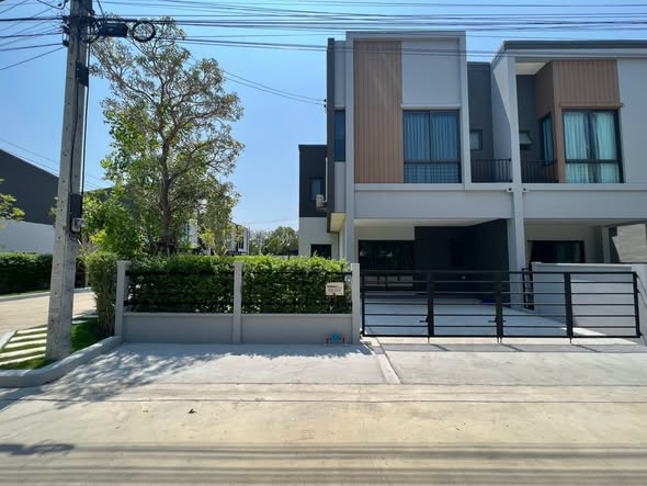 Pleno Sukhumvit-Bangna 2