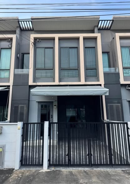 พลีโน่ สุขุมวิท-บางนา Pleno Sukhumvit-Bangna