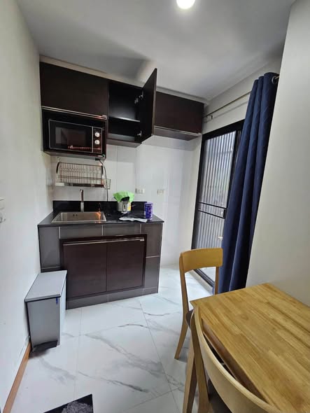 Plum Condo Bang Yai Station.