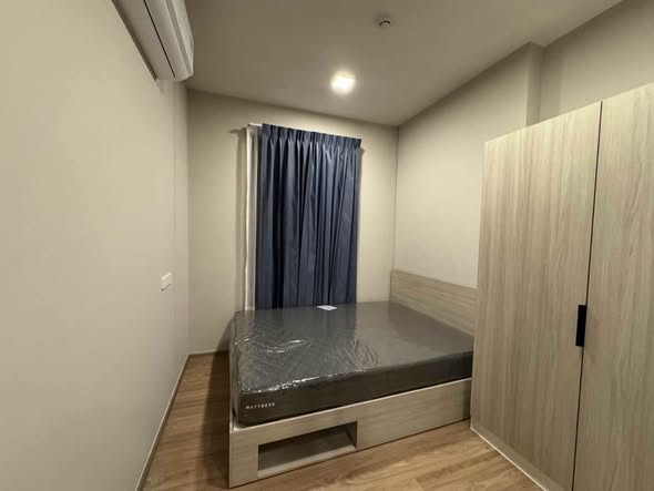 bedroom and room interior of Plum Condo New West
