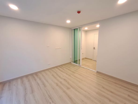 PLUM Condo Phaholyothin 89