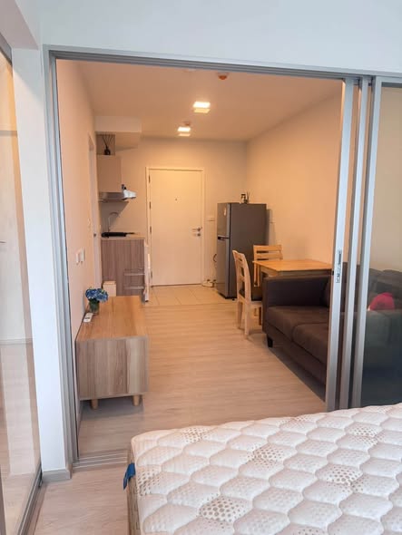 bedroom and room interior of Plum Condo Sukhumvit 62